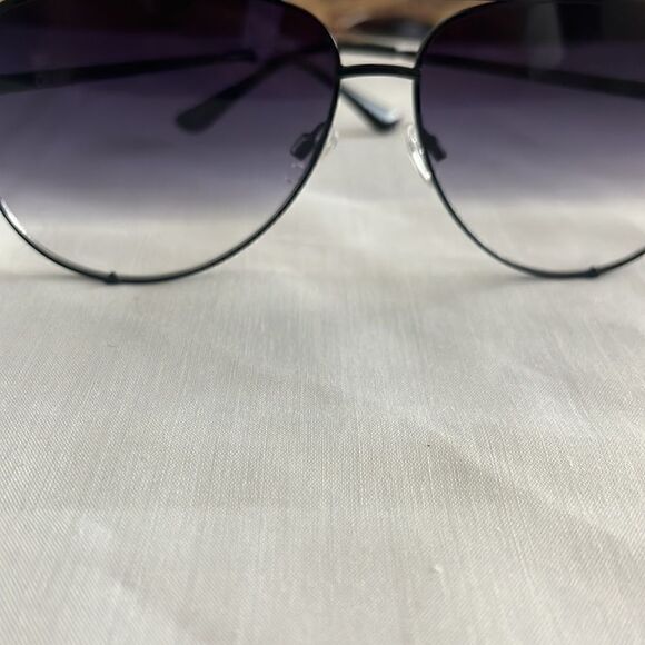 Quay Australia NWT high key mini Purple Fade aviator sunglasses - Picture 9 of 9